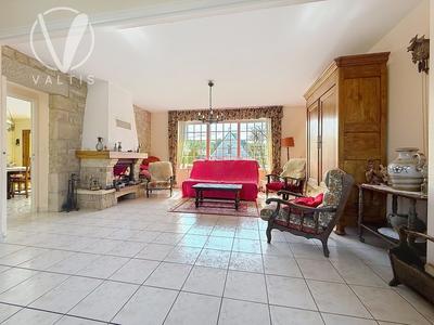 Maison ancienne - 184 m² - 10 pièces