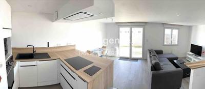 Maison - 60 m² - 3 pièces