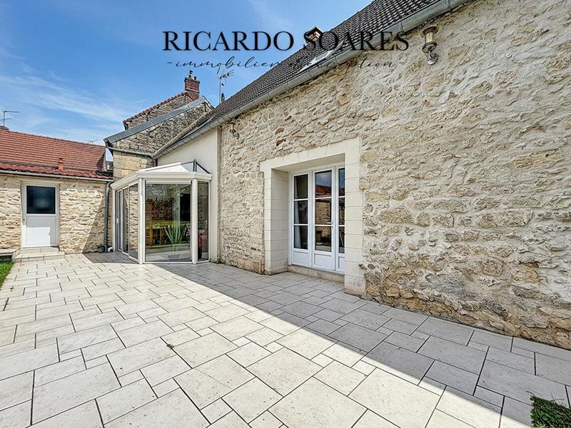 Longère - 213 m² - 7 pièces