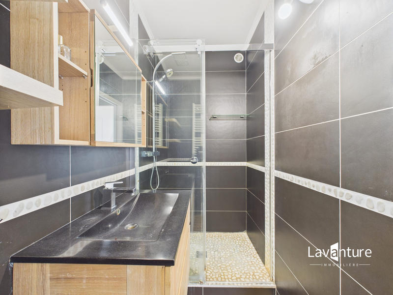 Appartement - 61 m² - 3 pièces