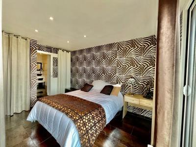 Villa sur toit - 138 m² - 4 pièces