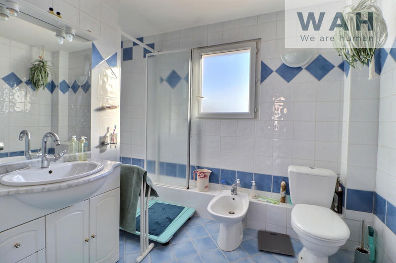 Maison - 106 m² - 5 pièces