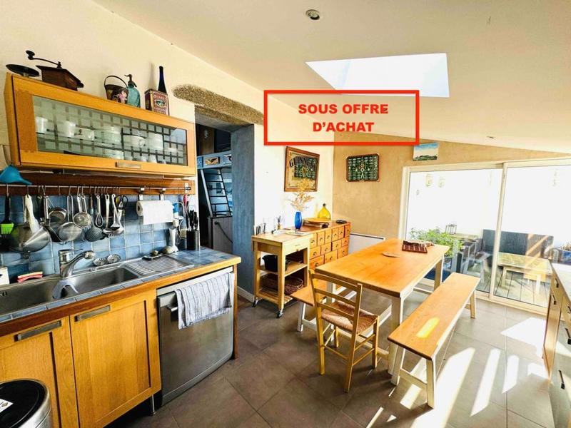 Maison traditionnelle - 123 m² - 8 pièces