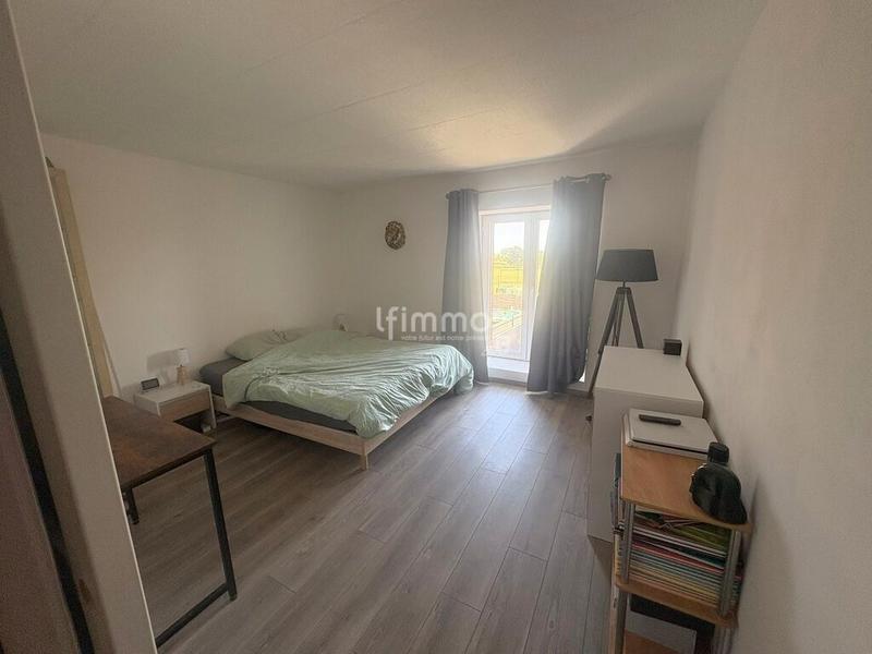 Maison - 271 m² - 8 pièces