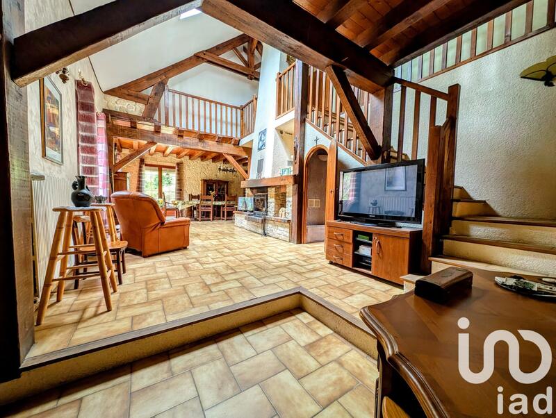 Maison - 192 m² - 6 pièces