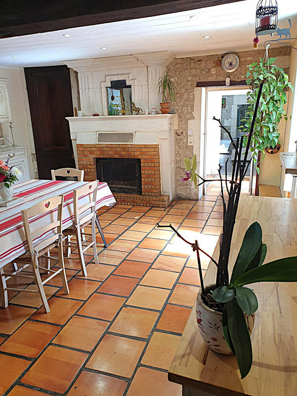 Maison en pierre - 145 m² - 6 pièces