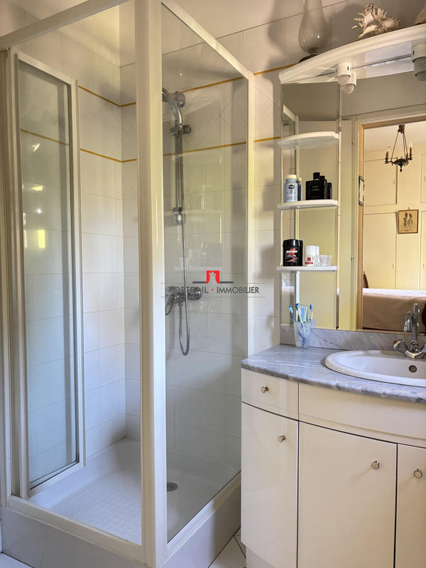 Maison ancienne - 180 m² - 6 pièces