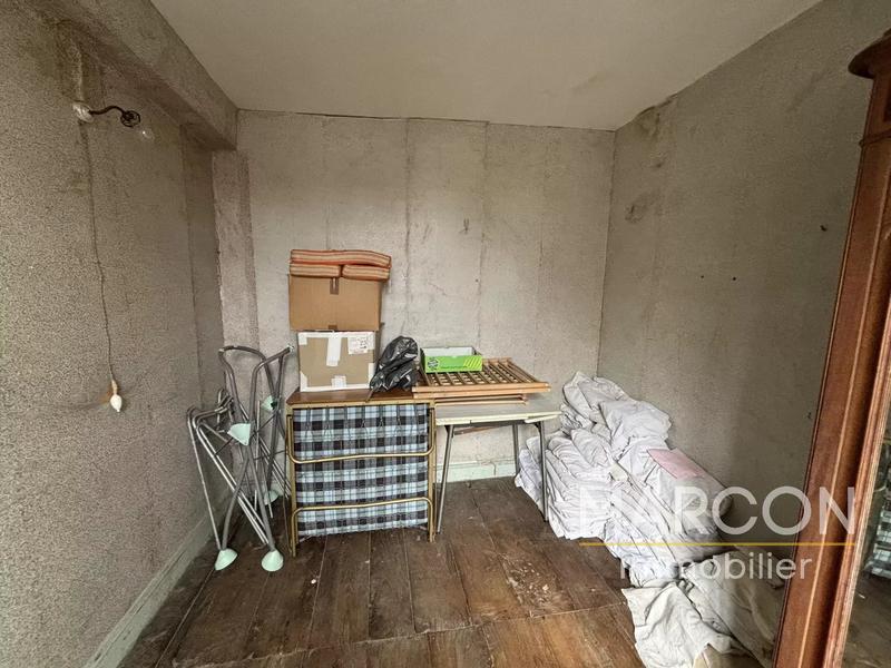 Maison - 149 m² - 8 pièces