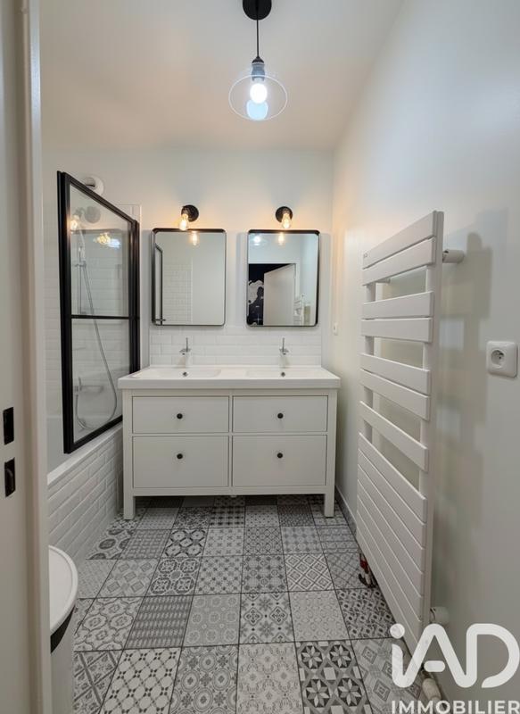 Appartement - 111 m² - 5 pièces