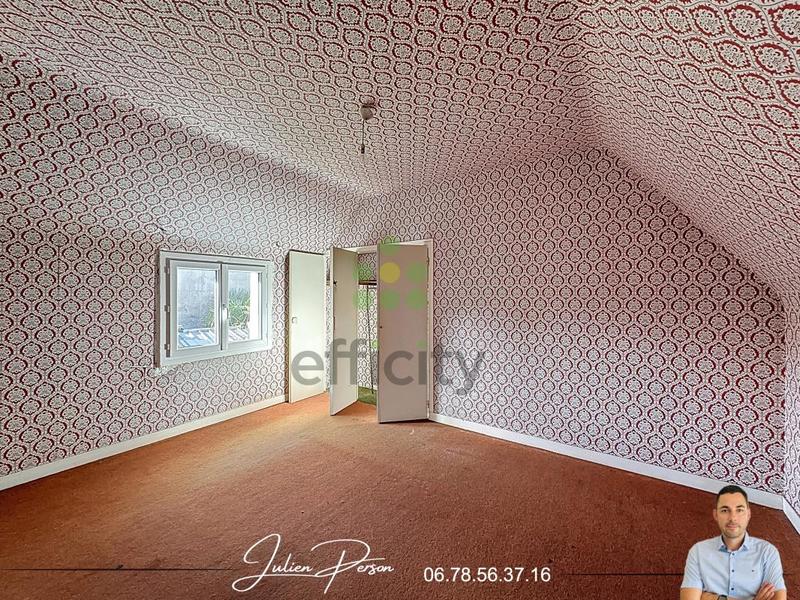 Maison - 211 m² - 9 pièces