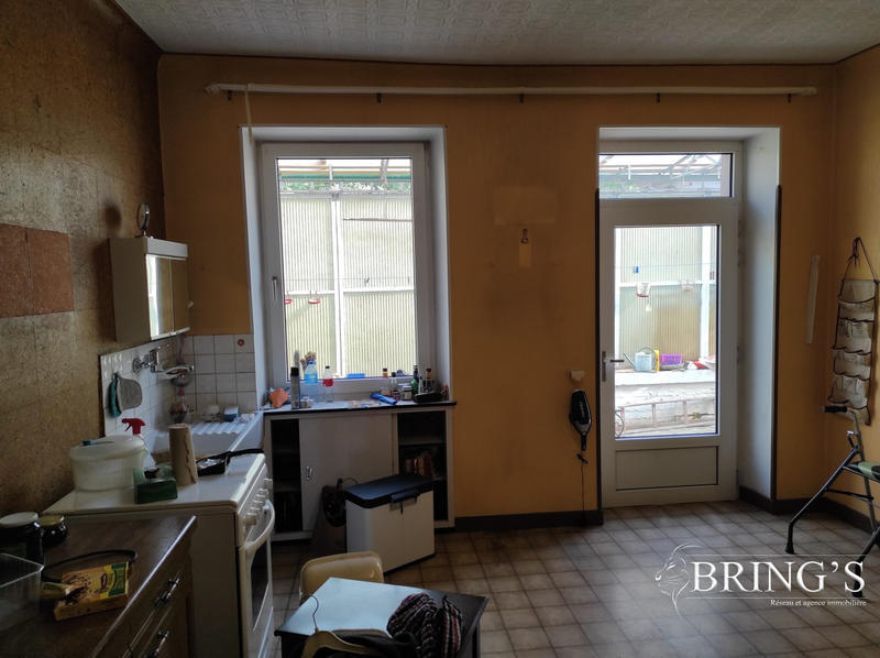 Maison - 93 m² - 5 pièces