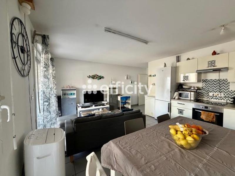 Appartement - 70 m² - 4 pièces