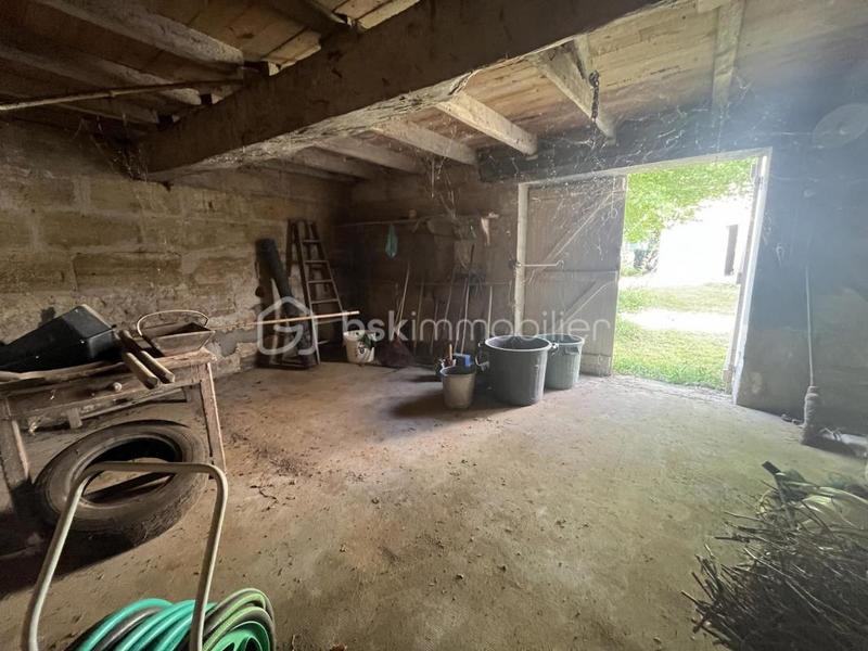 Propriété - 207 m² - 8 pièces