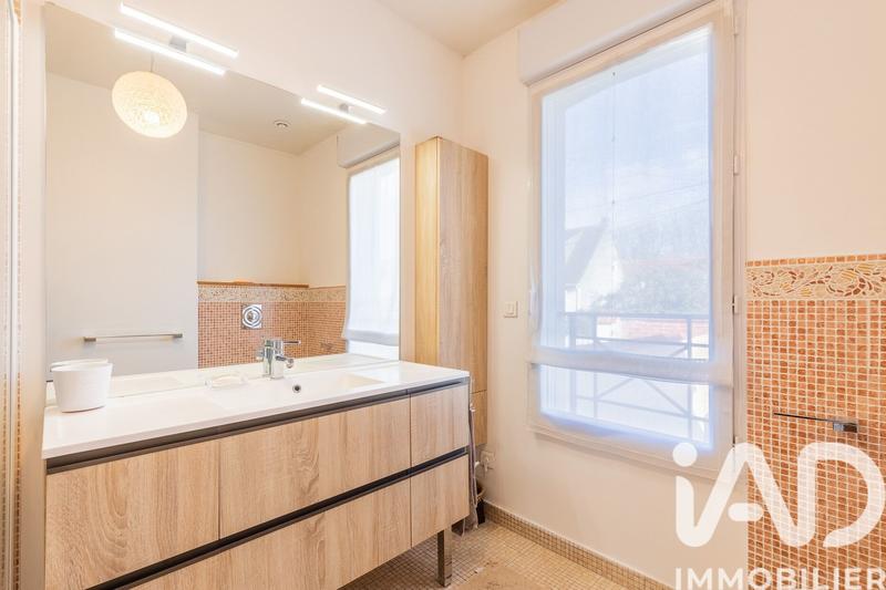 Maison - 175 m² - 7 pièces