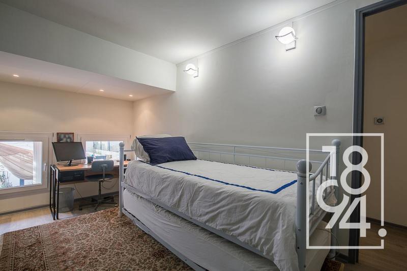 Appartement - 105 m² - 4 pièces