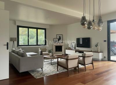 Maison - 155 m² - 5 pièces