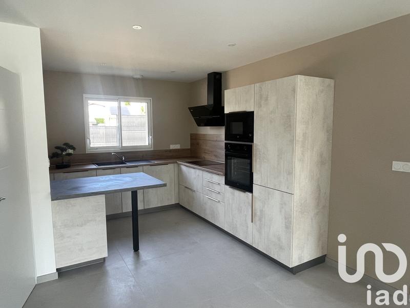 Maison - 104 m² - 4 pièces