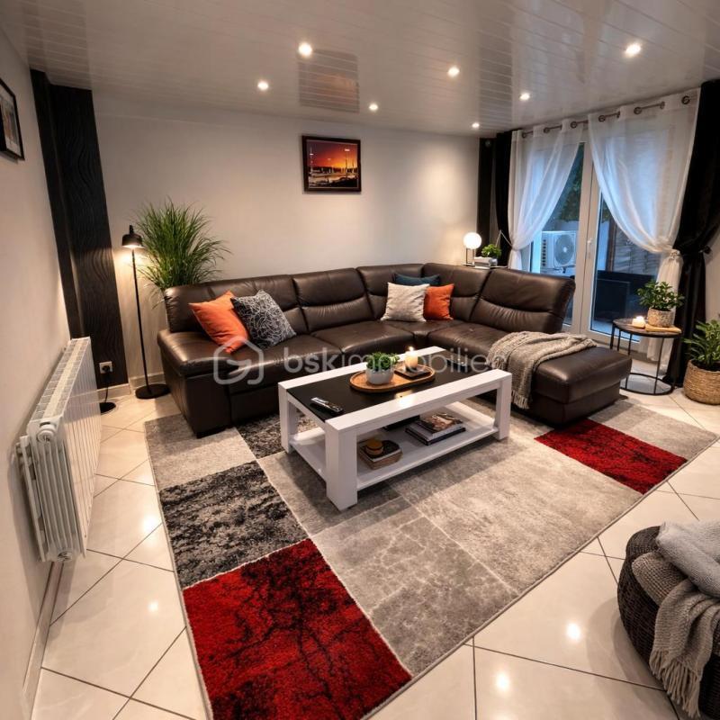 Maison - 77 m² - 4 pièces