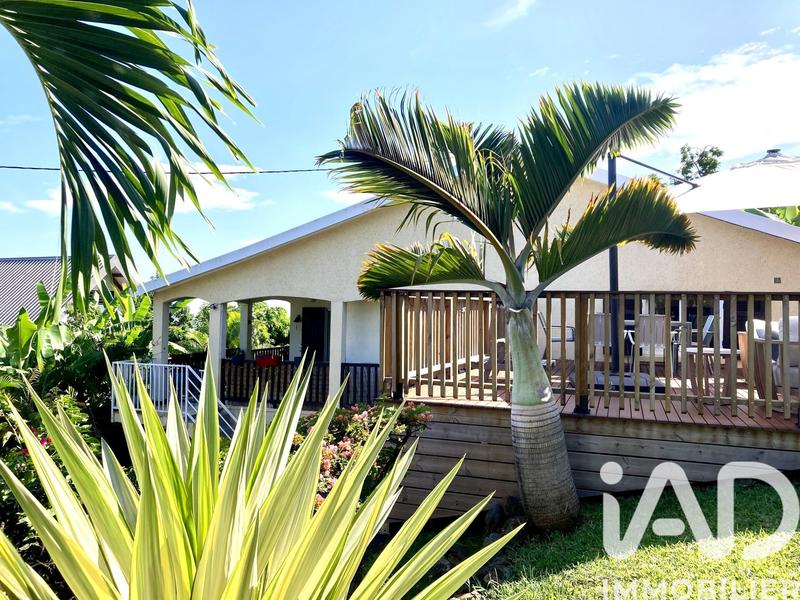 Maison - 214 m² - 8 pièces