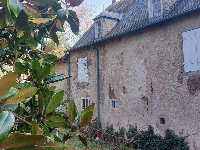 Propriété - 350 m² - 12 pièces