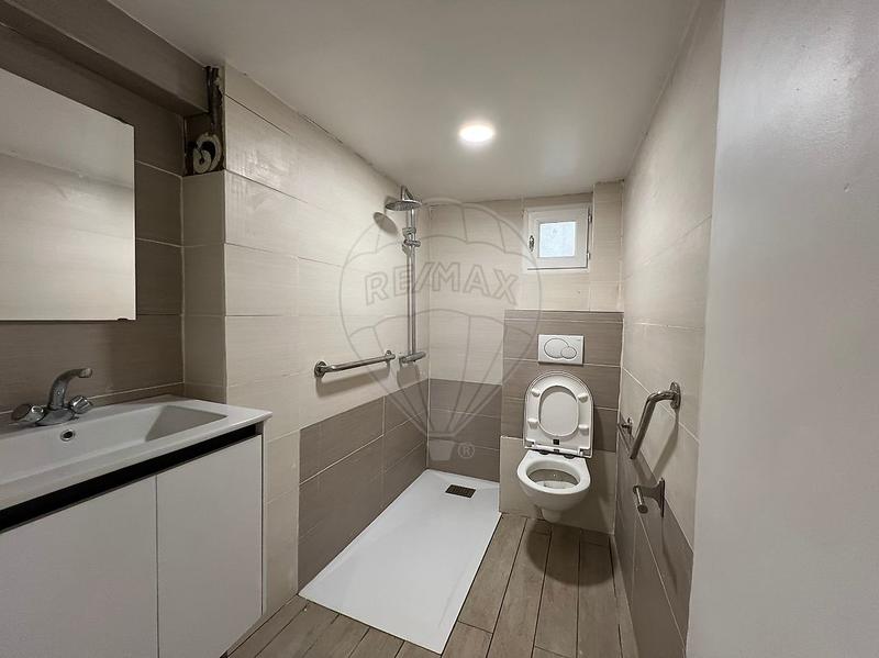 Maison en pierre - 162 m² - 7 pièces