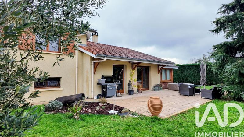 Maison - 125 m² - 7 pièces