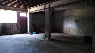 Maison - 320 m² - 8 pièces