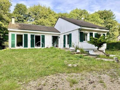 Maison traditionnelle - 146 m² - 5 pièces