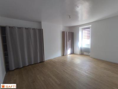 Maison - 81 m² - 3 pièces