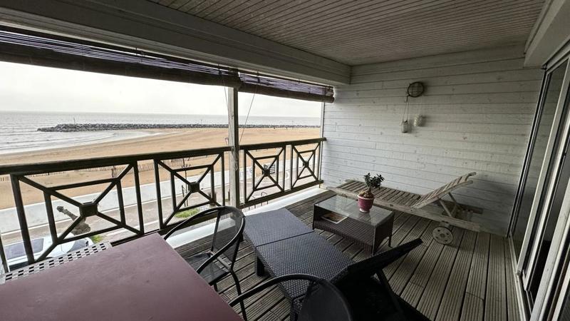 Villa - 288 m² - 7 pièces