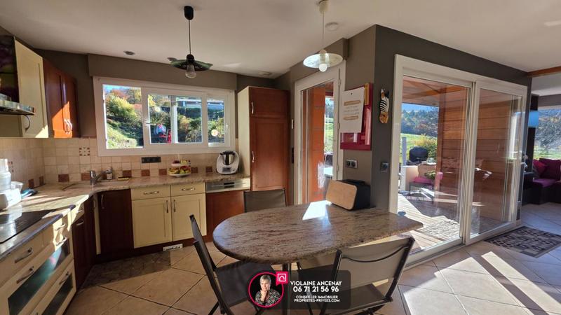 Maison - 135 m² - 6 pièces