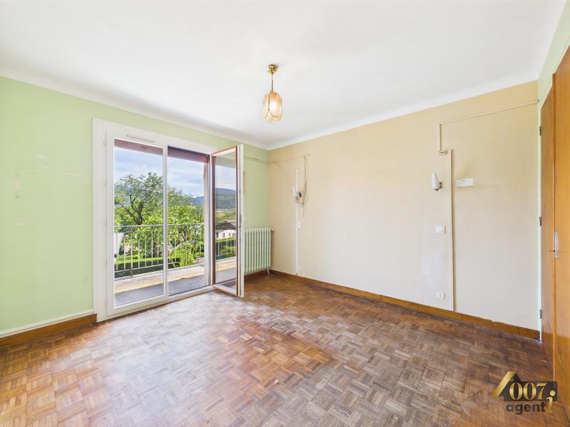 Maison - 136 m² - 7 pièces