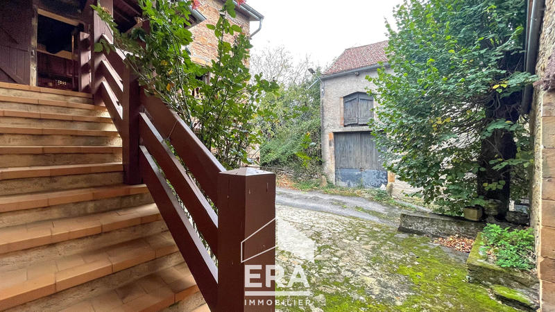 Maison - 121 m² - 5 pièces