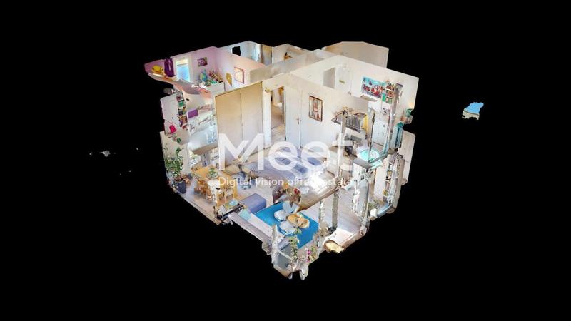 Duplex - 82 m² - 4 pièces