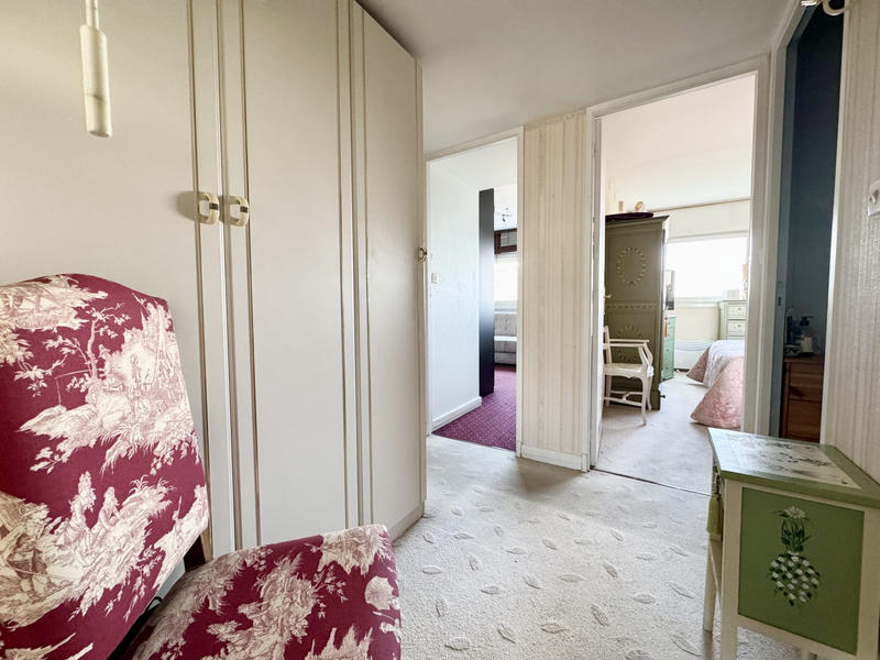 Appartement - 99 m² - 5 pièces