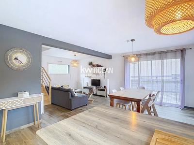 Maison - 75 m² - 5 pièces