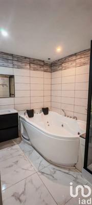 Appartement - 79 m² - 3 pièces