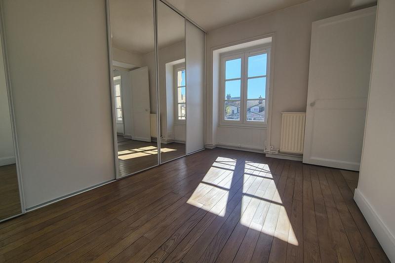 Appartement - 77 m² - 4 pièces