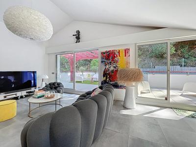 Appartement - 78 m² - 3 pièces