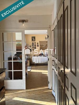 Maison - 180 m² - 7 pièces