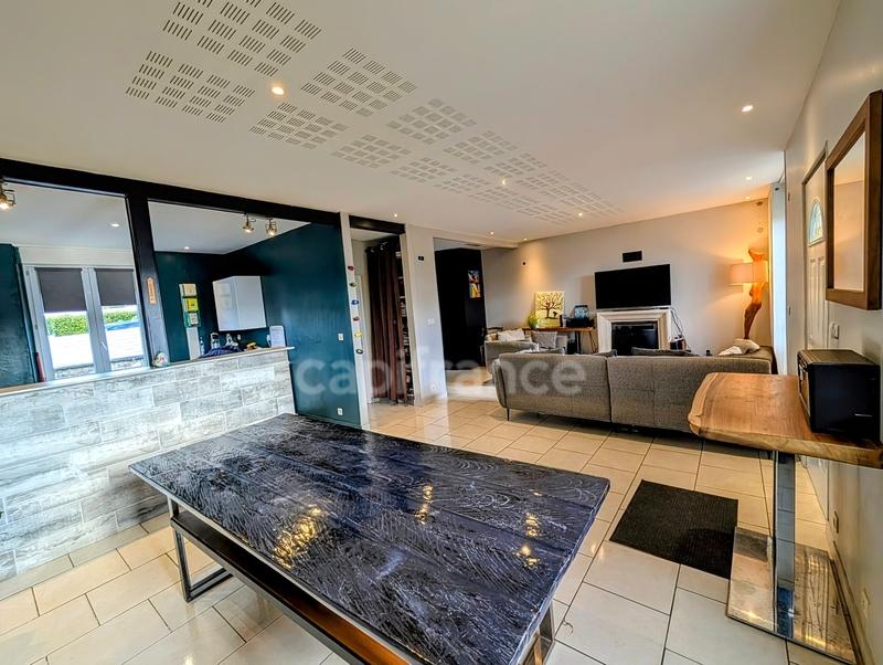 Maison - 106 m² - 5 pièces