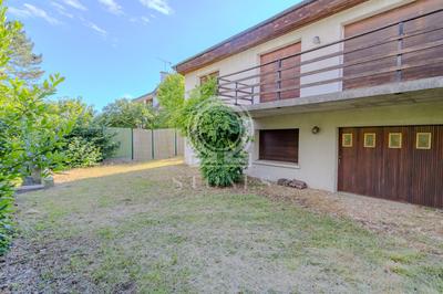 Maison - 127 m² - 5 pièces