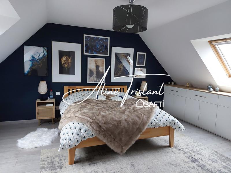 Maison - 170 m² - 8 pièces