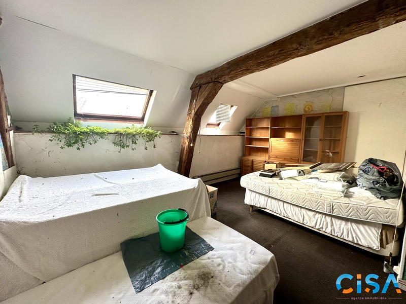 Maison ancienne - 230 m² - 10 pièces