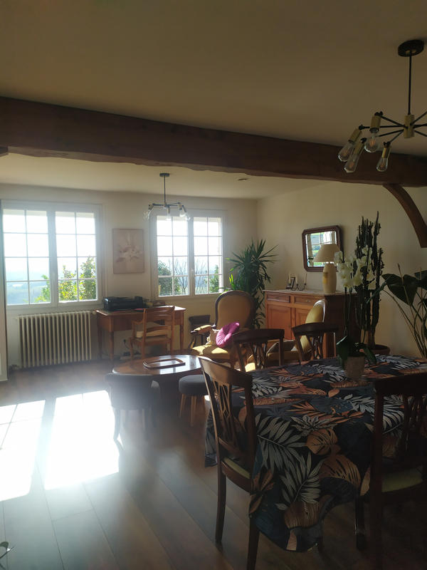 Maison - 200 m² - 6 pièces