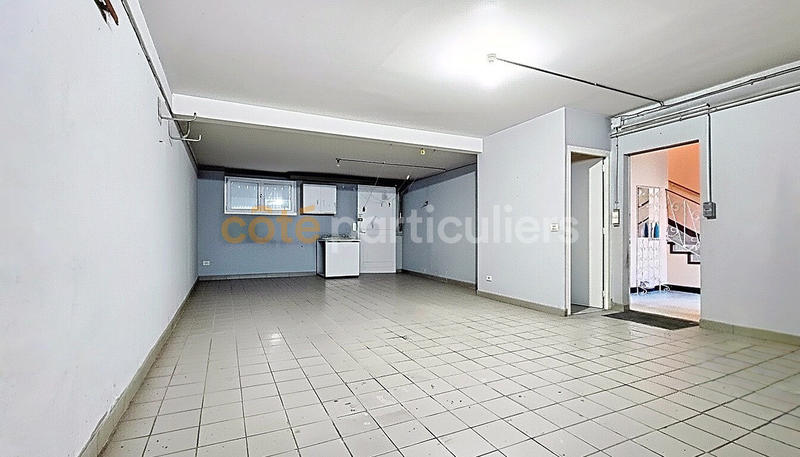 Maison - 99 m² - 5 pièces