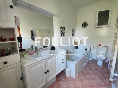 Maison - 165 m² - 5 pièces