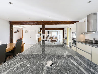 Maison - 197 m² - 7 pièces