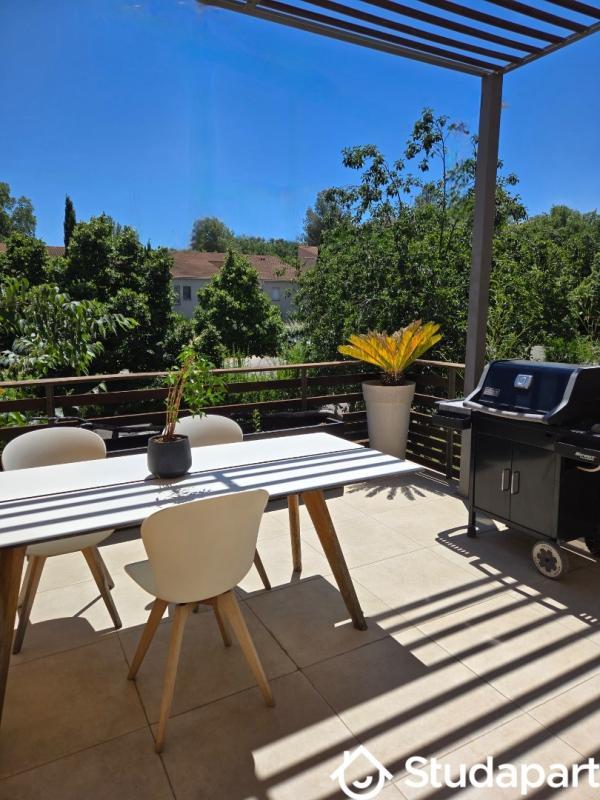 Appartement - 70 m² - 4 pièces