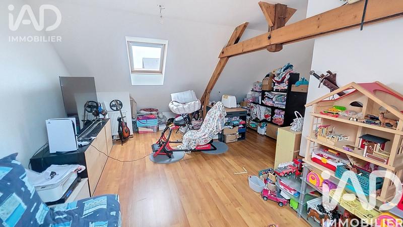 Maison - 95 m² - 5 pièces